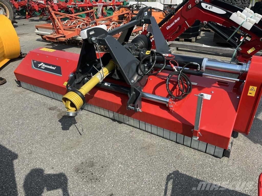 Kverneland FRO 325 Hasat makineleri