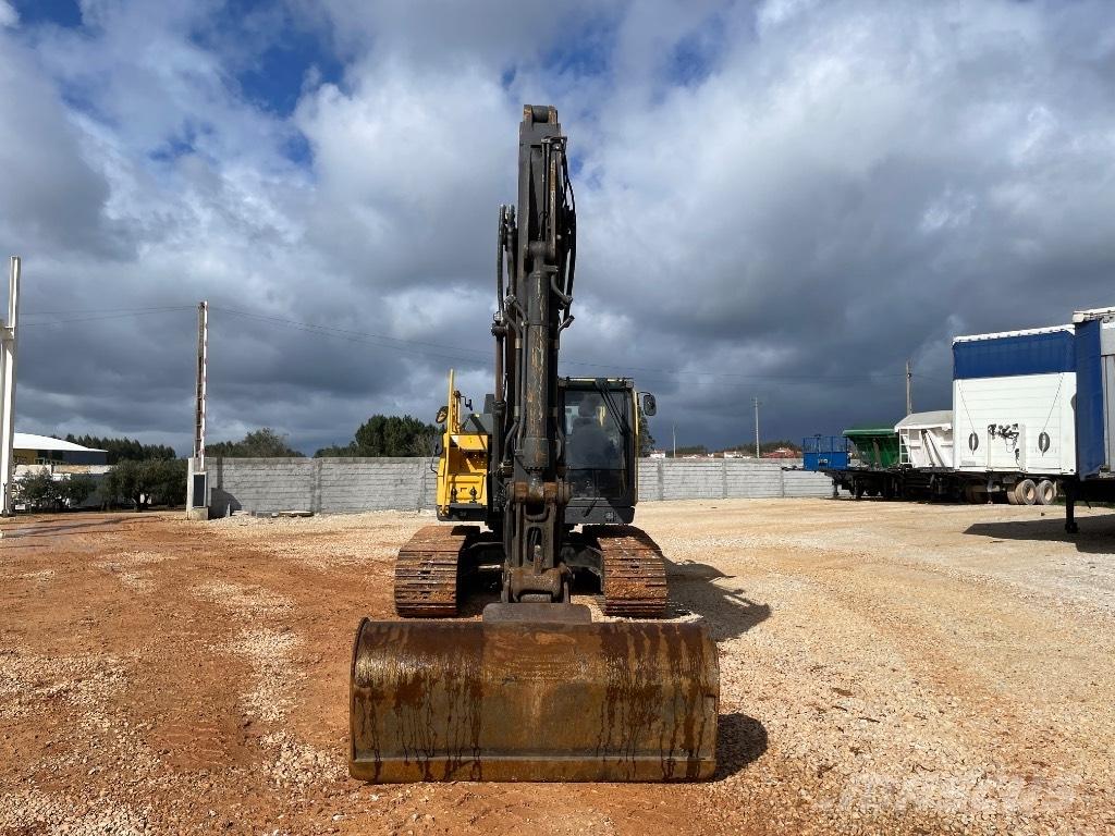 Volvo EC 220 E Paletli ekskavatörler
