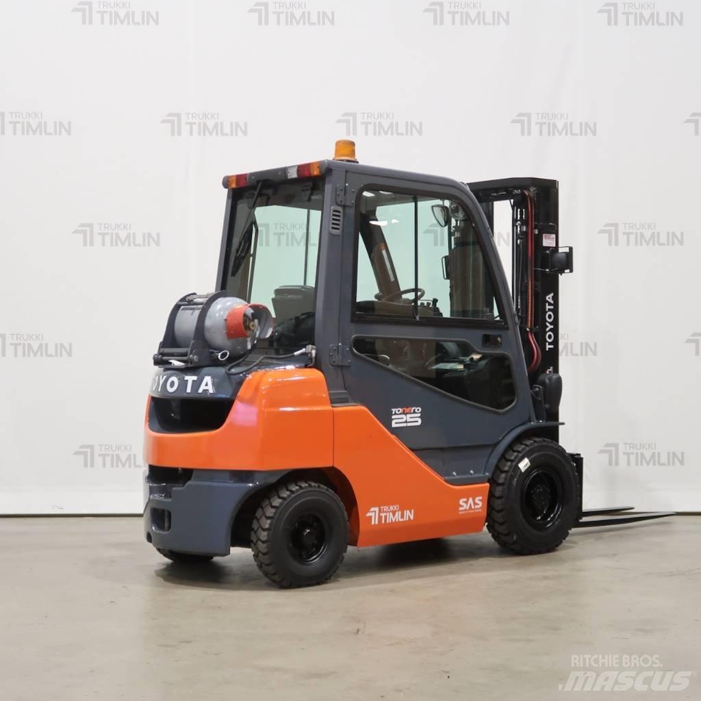 Toyota 02-8FGF25 LPG'li forkliftler