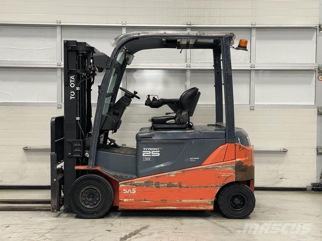 Toyota 8FBMT25 Elektrikli forkliftler