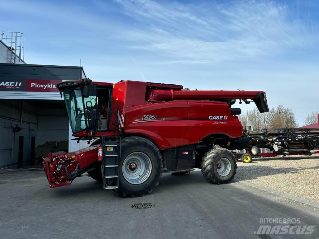 Case IH 8250 Biçerdöverler