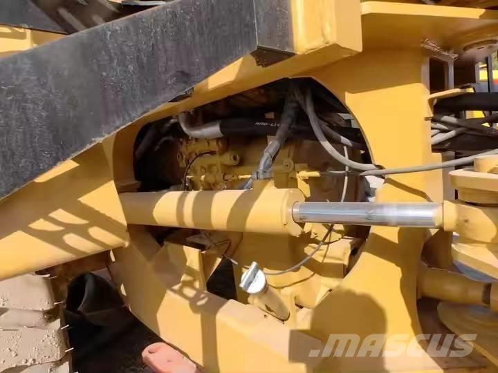 CAT 966 H Tekerlekli yükleyiciler