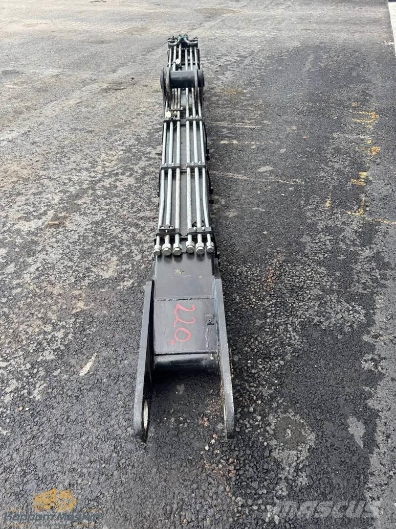 Komatsu 130F Tomruk vinçleri