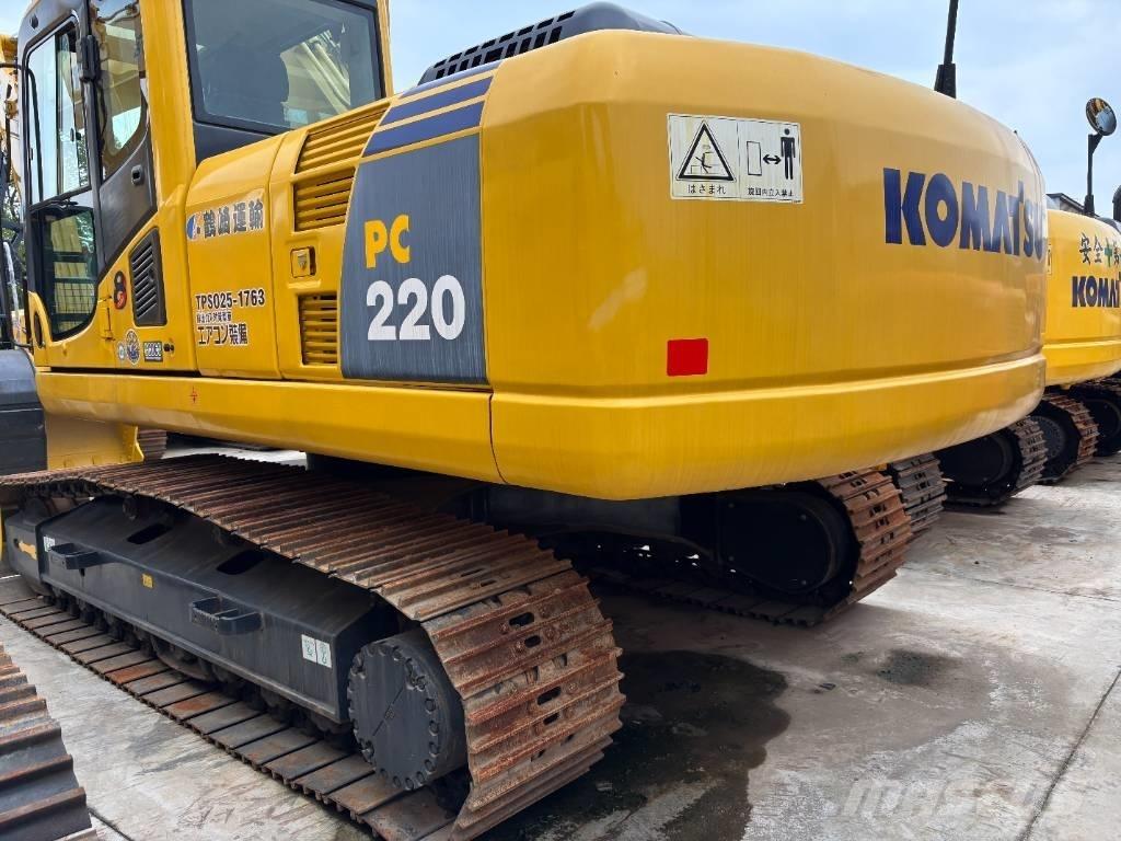 Komatsu PC 220-7 Paletli ekskavatörler