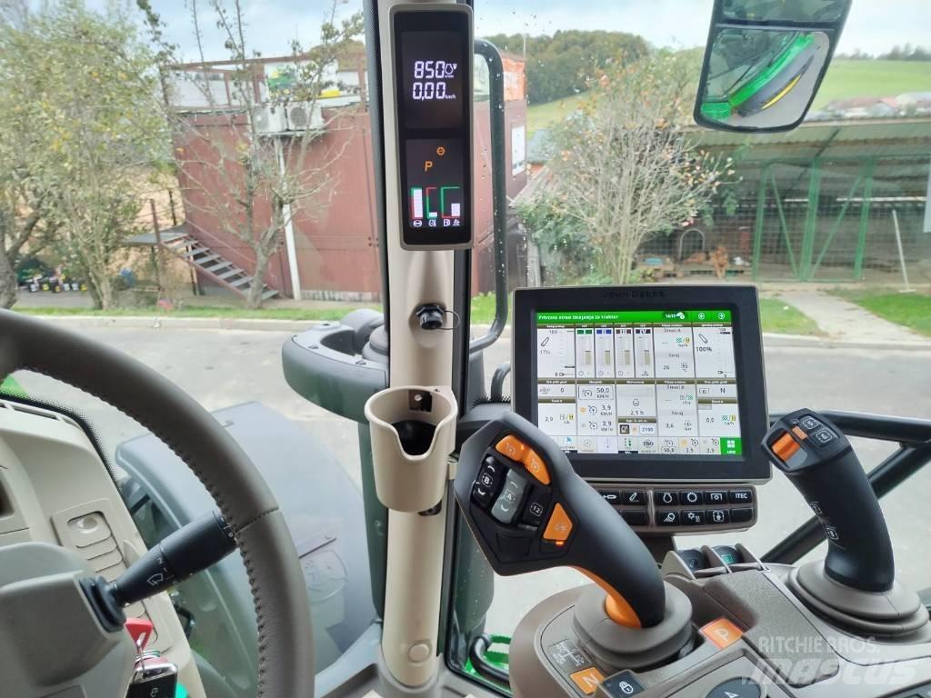 John Deere 6R 130 Traktörler