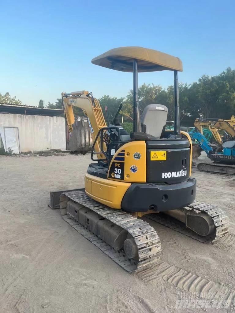 Komatsu PC30 MR Mini ekskavatörler, 7 tona dek