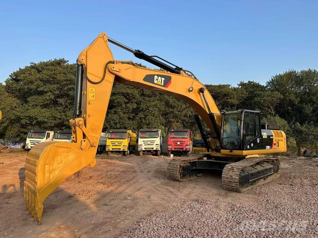 CAT 330 D L Paletli ekskavatörler