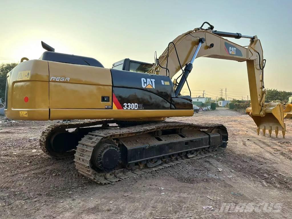 CAT 330 D L Paletli ekskavatörler