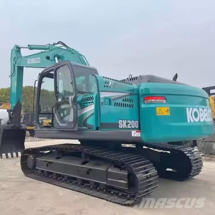 Kobelco SK 200 Paletli ekskavatörler