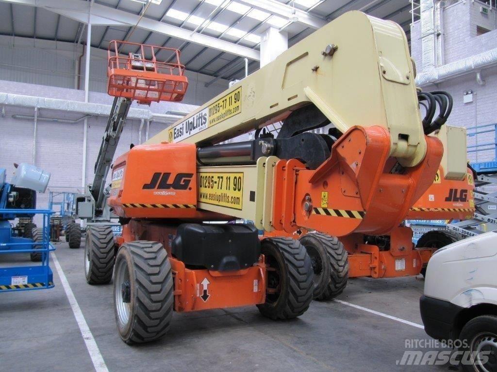 JLG 1250 AJP Körüklü personel platformları