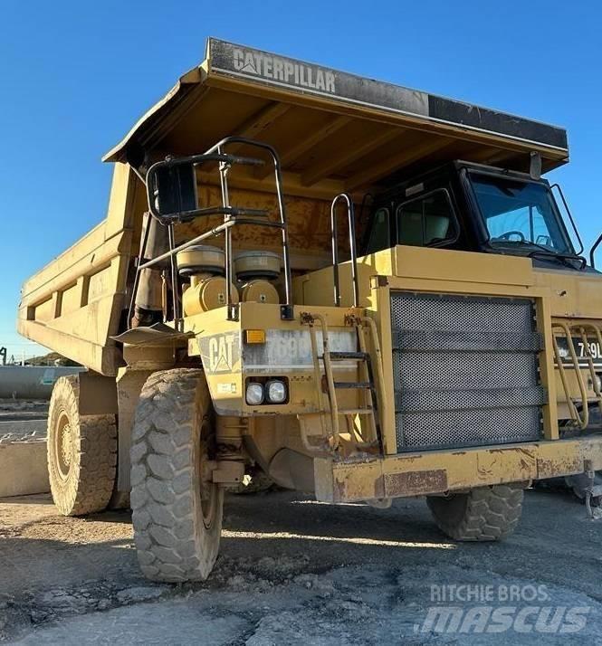 CAT 769 D Yol disi kaya kamyonu