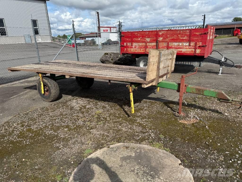  Skogskärra med flak Diger römorklar