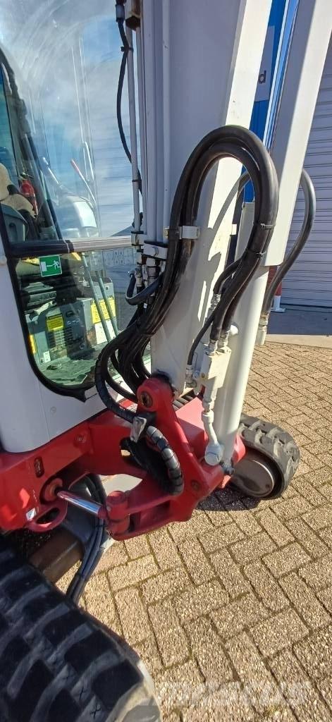 Takeuchi TB 225 Mini ekskavatörler, 7 tona dek