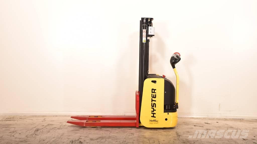 Hyster S1.0-24 Yaya kumandali istif makinasi