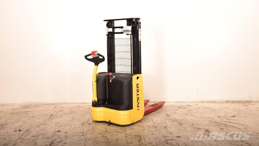 Hyster S1.0-24 Yaya kumandali istif makinasi