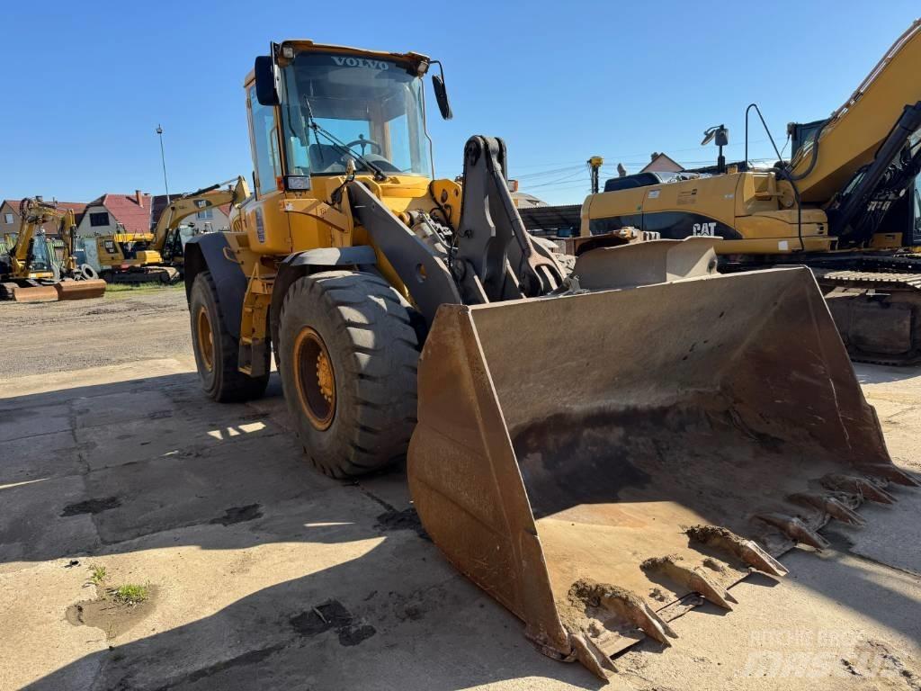 Volvo L 90 E +Mérleg Tekerlekli yükleyiciler