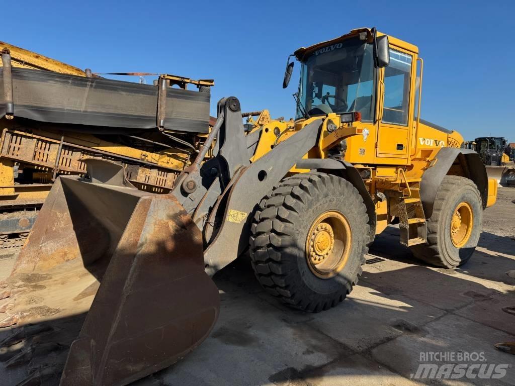 Volvo L 90 E +Mérleg Tekerlekli yükleyiciler