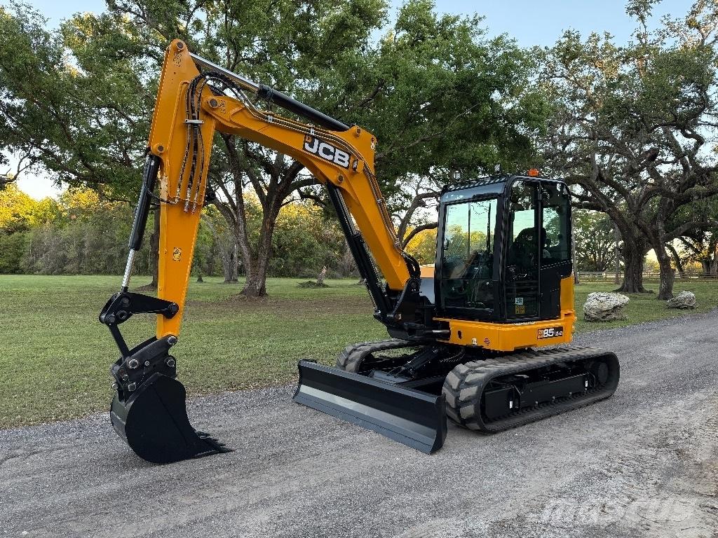 JCB 85 Z-2 Paletli ekskavatörler