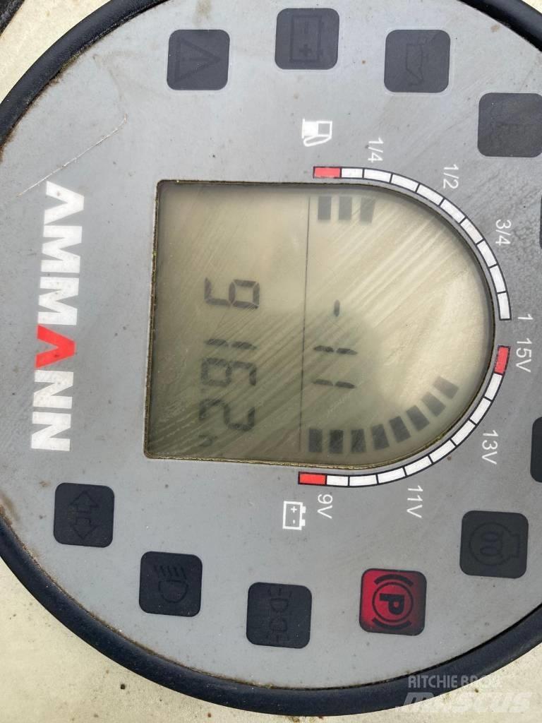Ammann ARX 26 Çift tamburlu silindirler