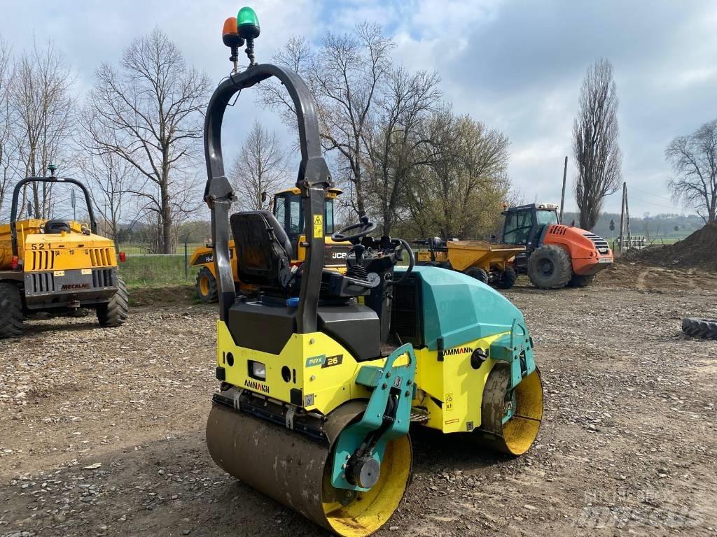 Ammann ARX 26 Çift tamburlu silindirler