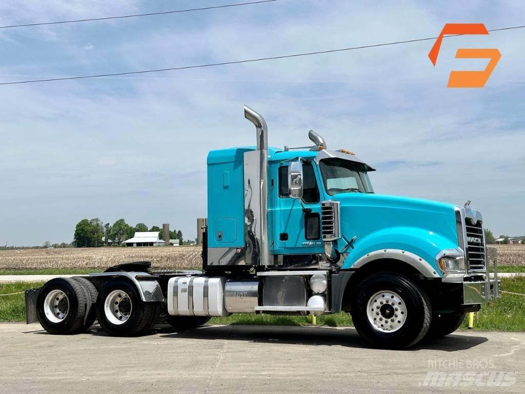 Mack Titan TD 713 Diger kamyonlar