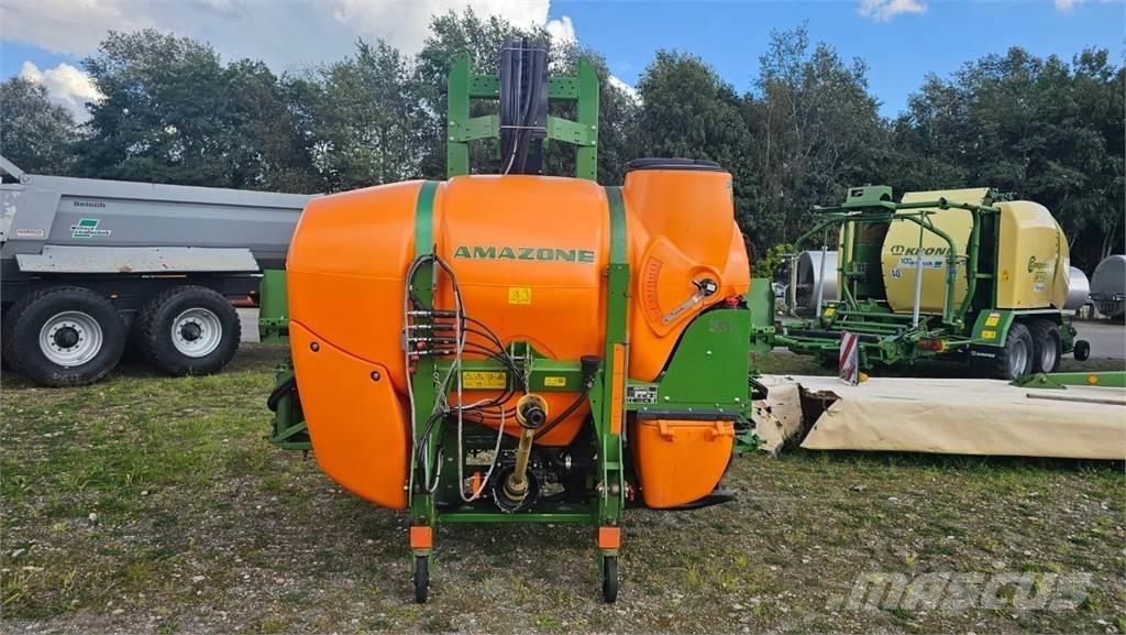 Amazone UF 901 Çekilir pülverizatörler