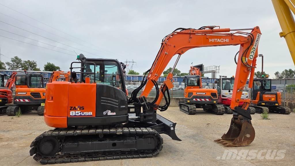 Hitachi ZX 85 US-6 Midi ekskavatörler 7 - 12 t