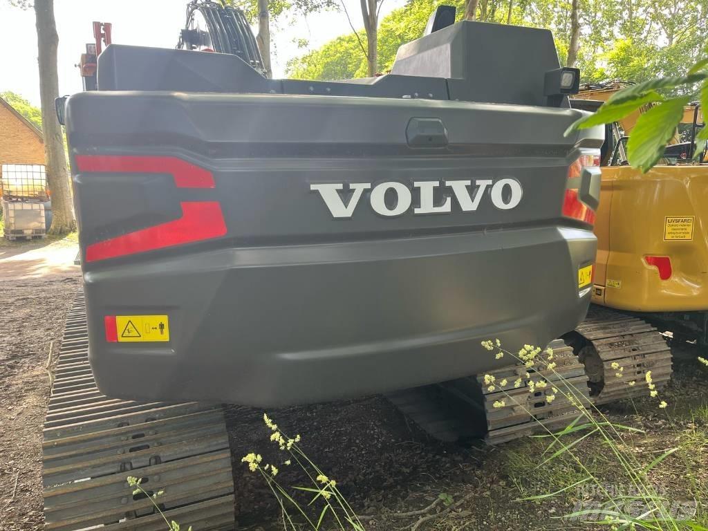 Volvo EC 300 Paletli ekskavatörler