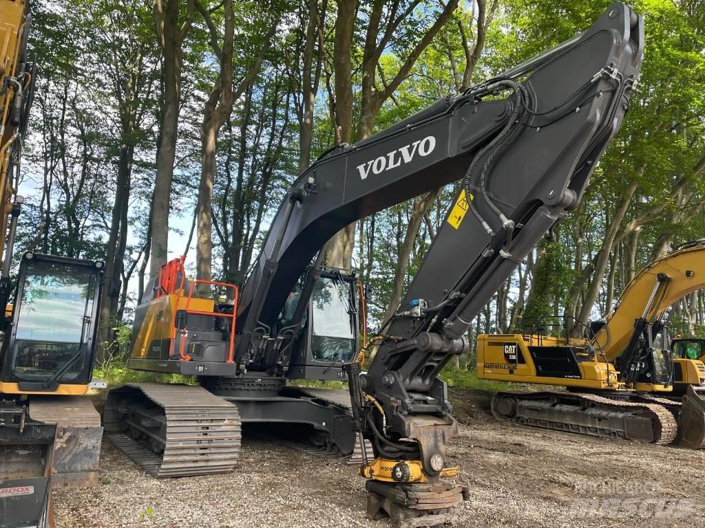 Volvo EC 300 Paletli ekskavatörler