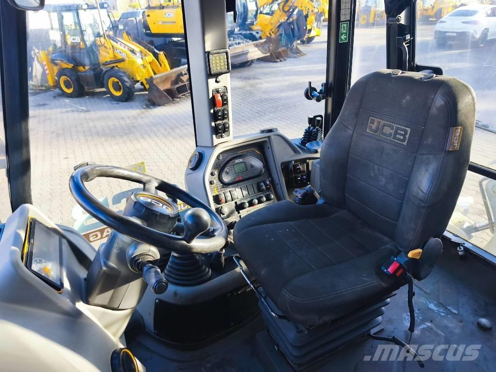 JCB 3CX Compact Kazıcı yükleyiciler - beko loder