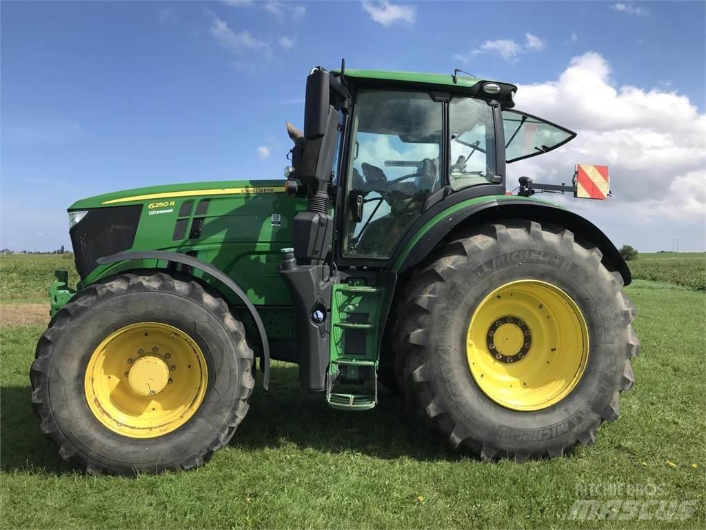 John Deere 6250R Traktörler