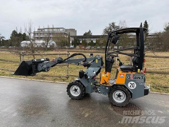 GiANT G1100 Tekerlekli yükleyiciler