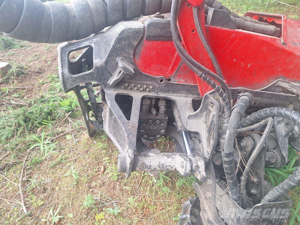 Komatsu 911 Biçerdöverler