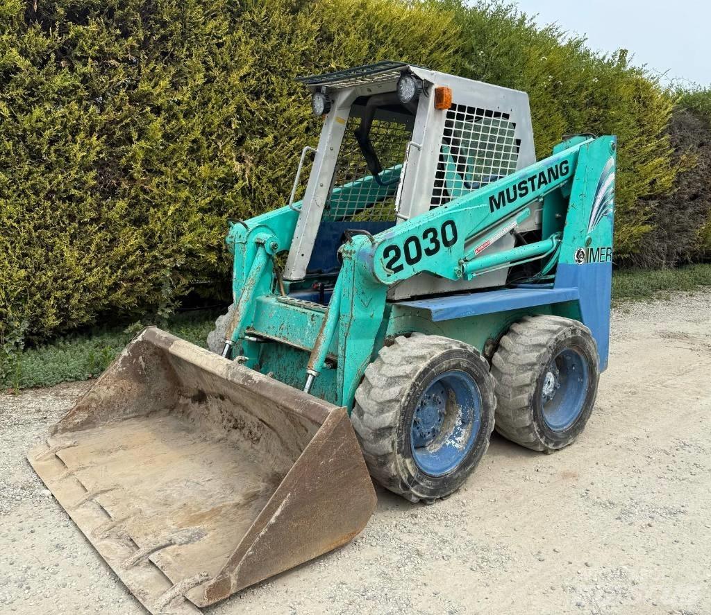 Gehl SL3825 Skid steer loderler