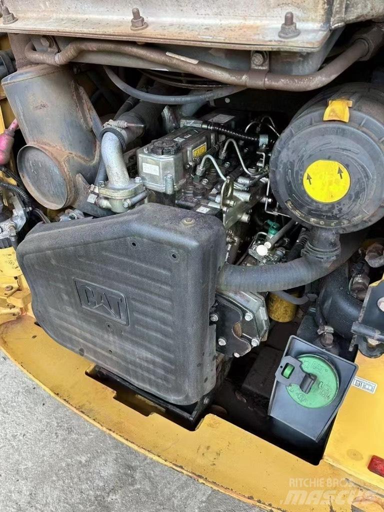 CAT 246 C Skid steer loderler