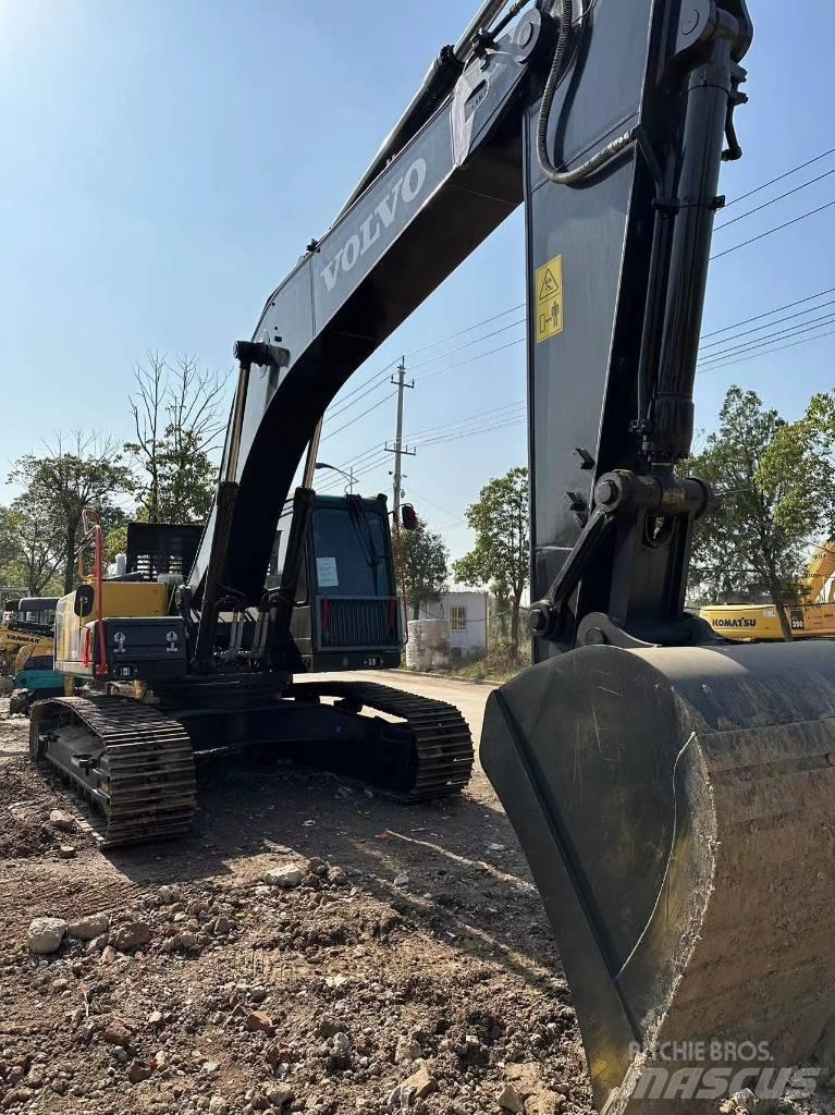 Volvo EC290 Paletli ekskavatörler