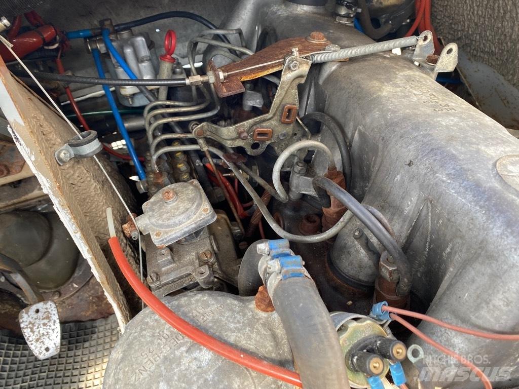 Mercedes-Benz Unimog Diger kamyonlar