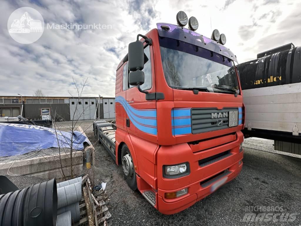 MAN TGX 28.530 LAXO Çekiciler