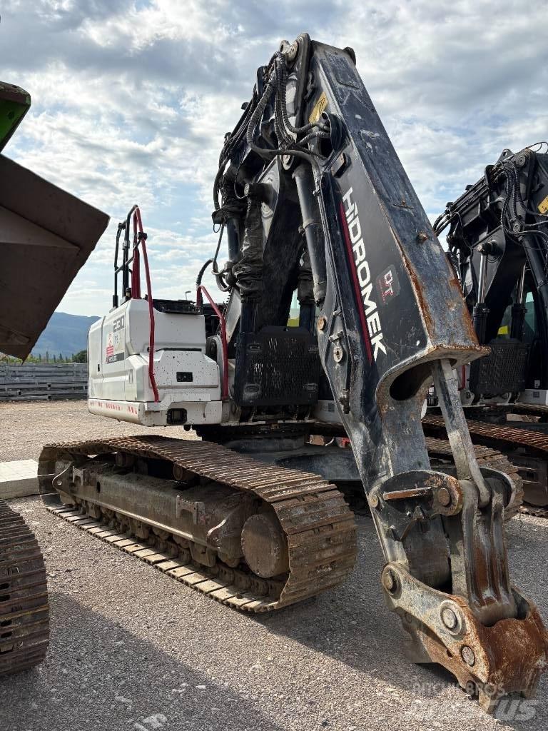 Hidromek 230 LC TX Yıkım ekskavatörleri
