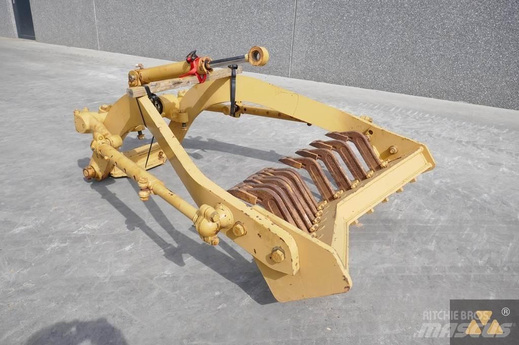 CAT 140H Scarifier Diger parçalar