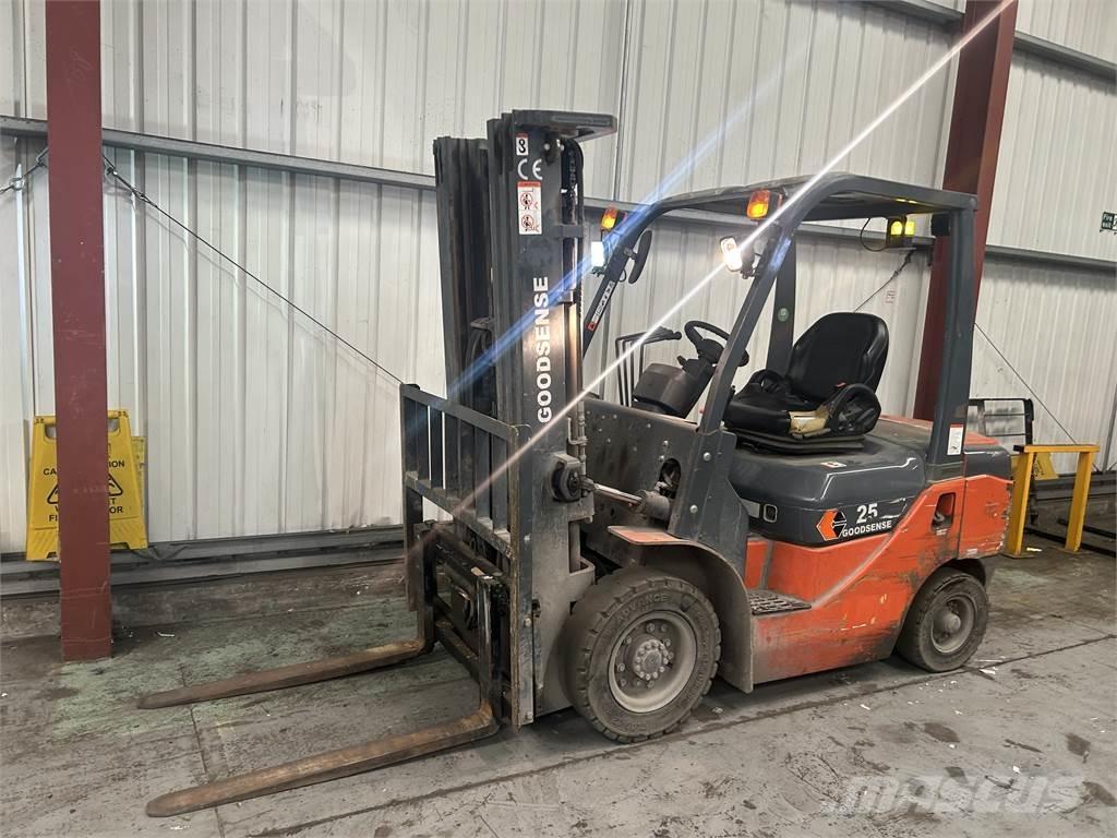  FD25 Dizel forkliftler