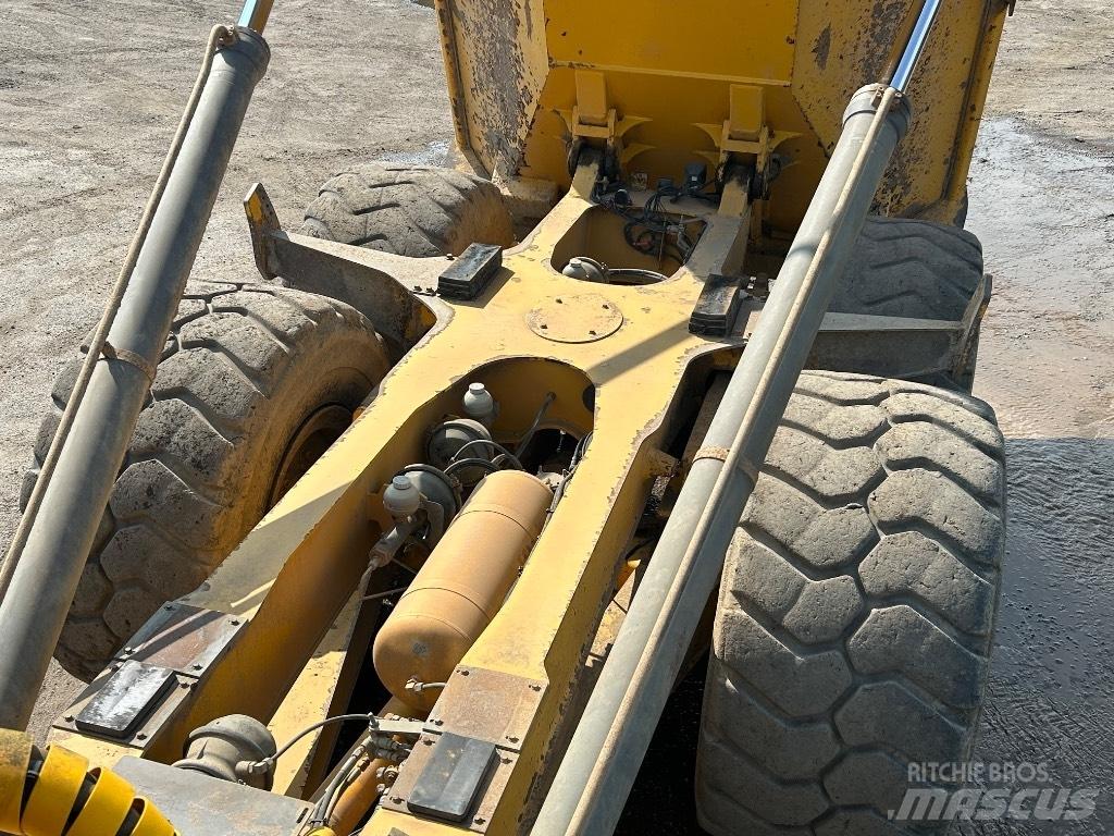 Volvo A 30 D Belden kirma kaya kamyonu
