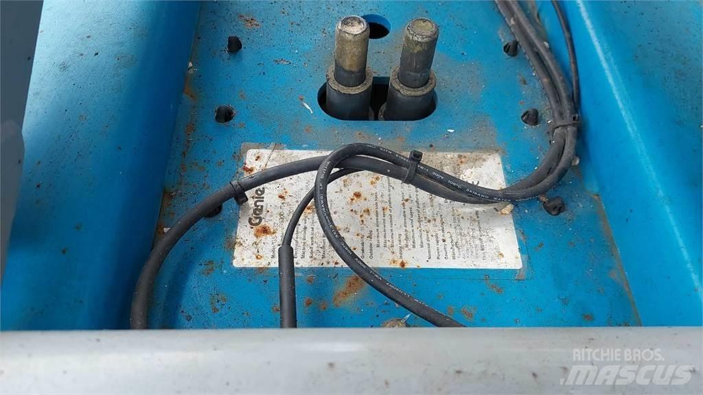 Genie GS1532 Makasli platformlar