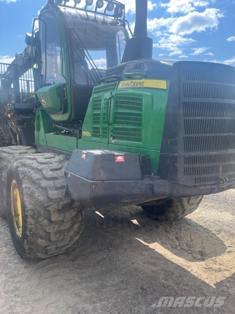 John Deere 1510 G Tomruk yükleyici traktörler