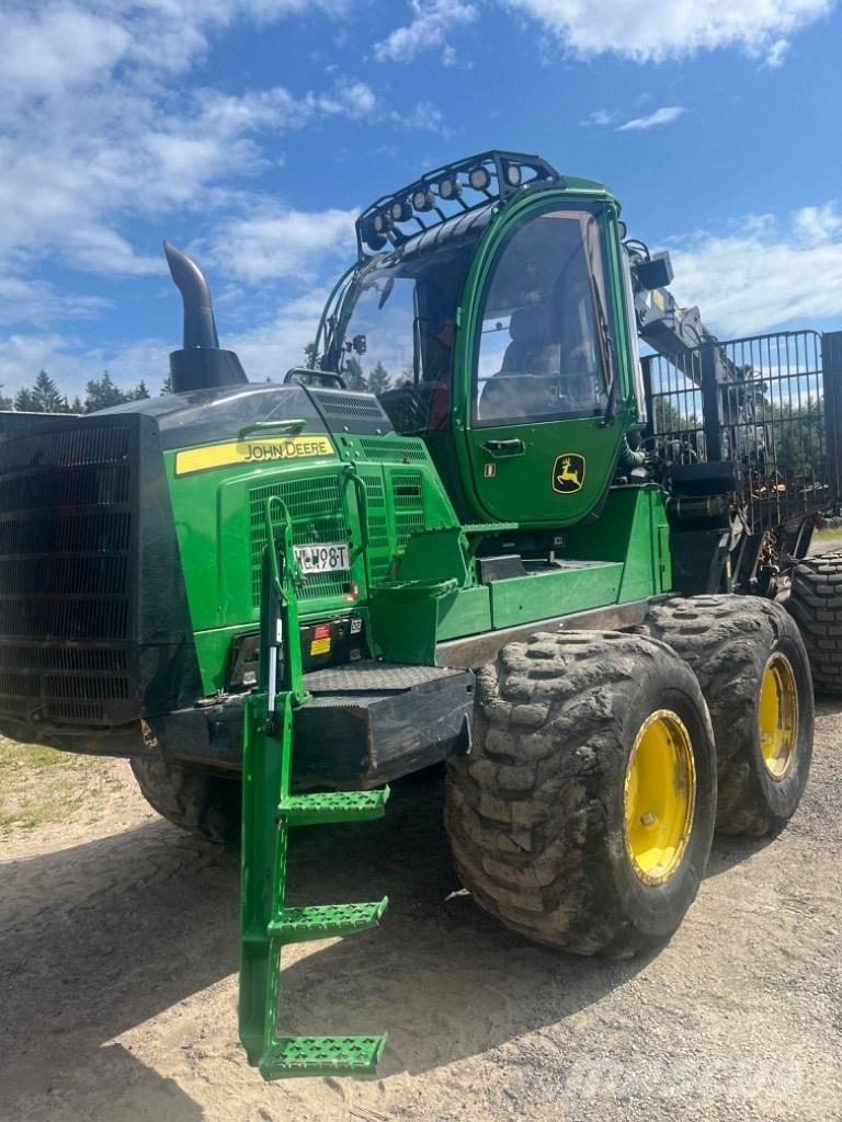 John Deere 1510 G Tomruk yükleyici traktörler