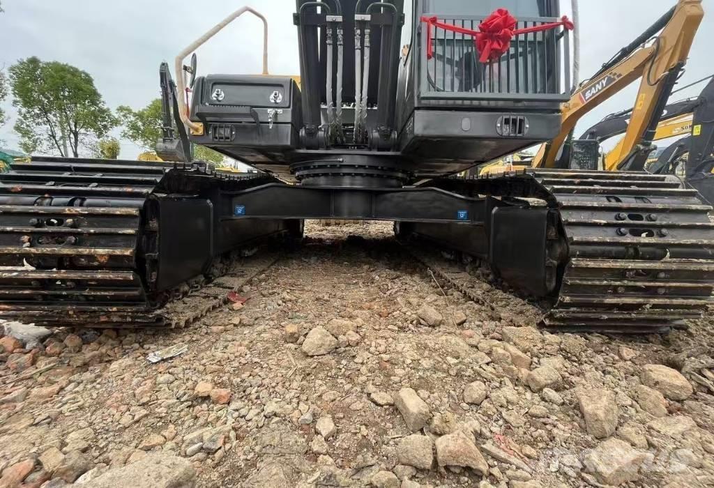 Volvo EC 210 Paletli ekskavatörler