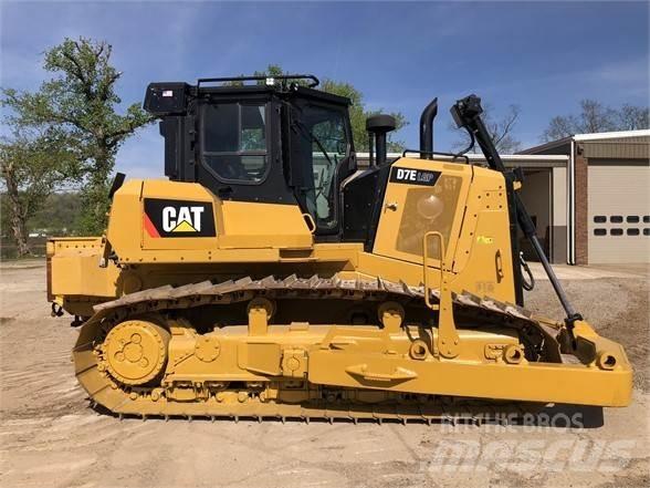 CAT D7E LGP Paletli dozerler