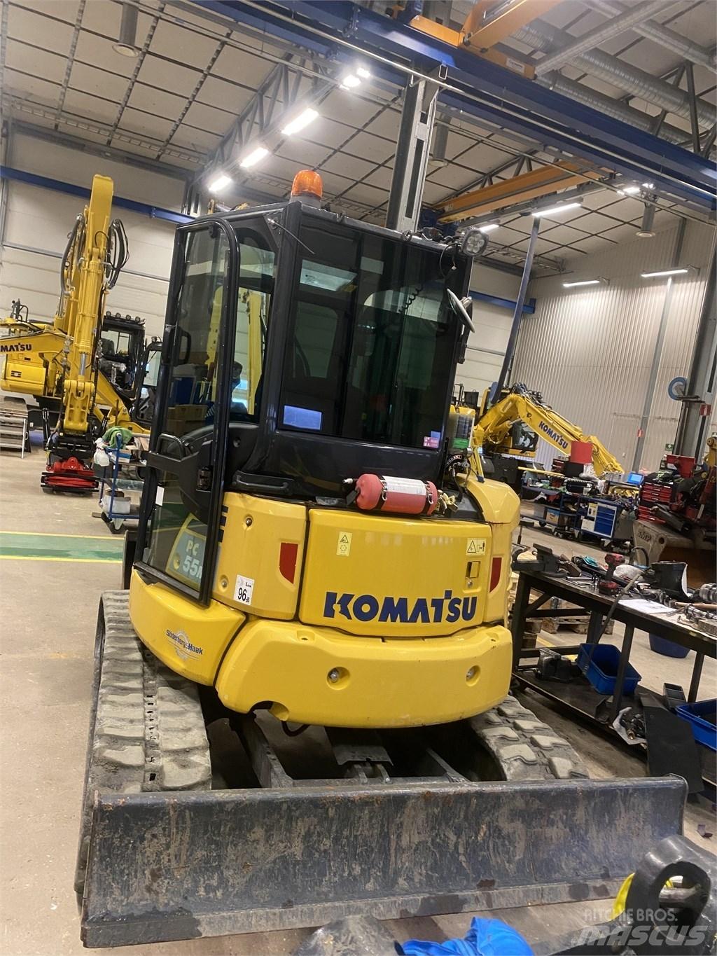 Komatsu PC55MR-5 Mini ekskavatörler, 7 tona dek