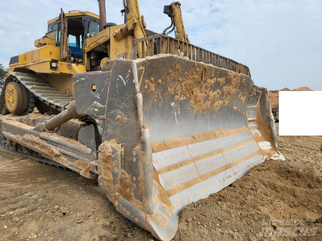 CAT D11N Paletli dozerler
