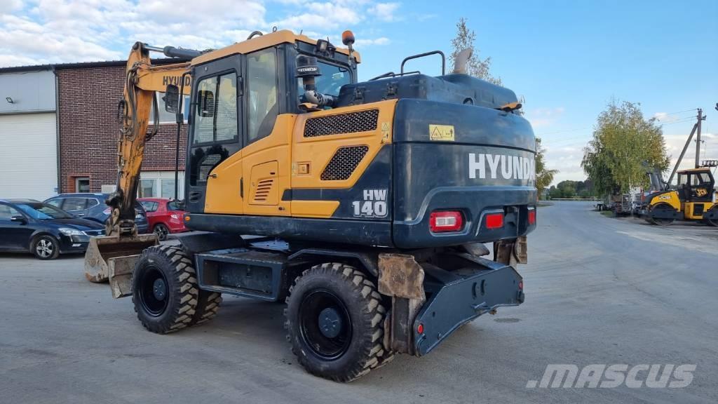 Hyundai HW 140 Lastik tekerli ekskavatörler